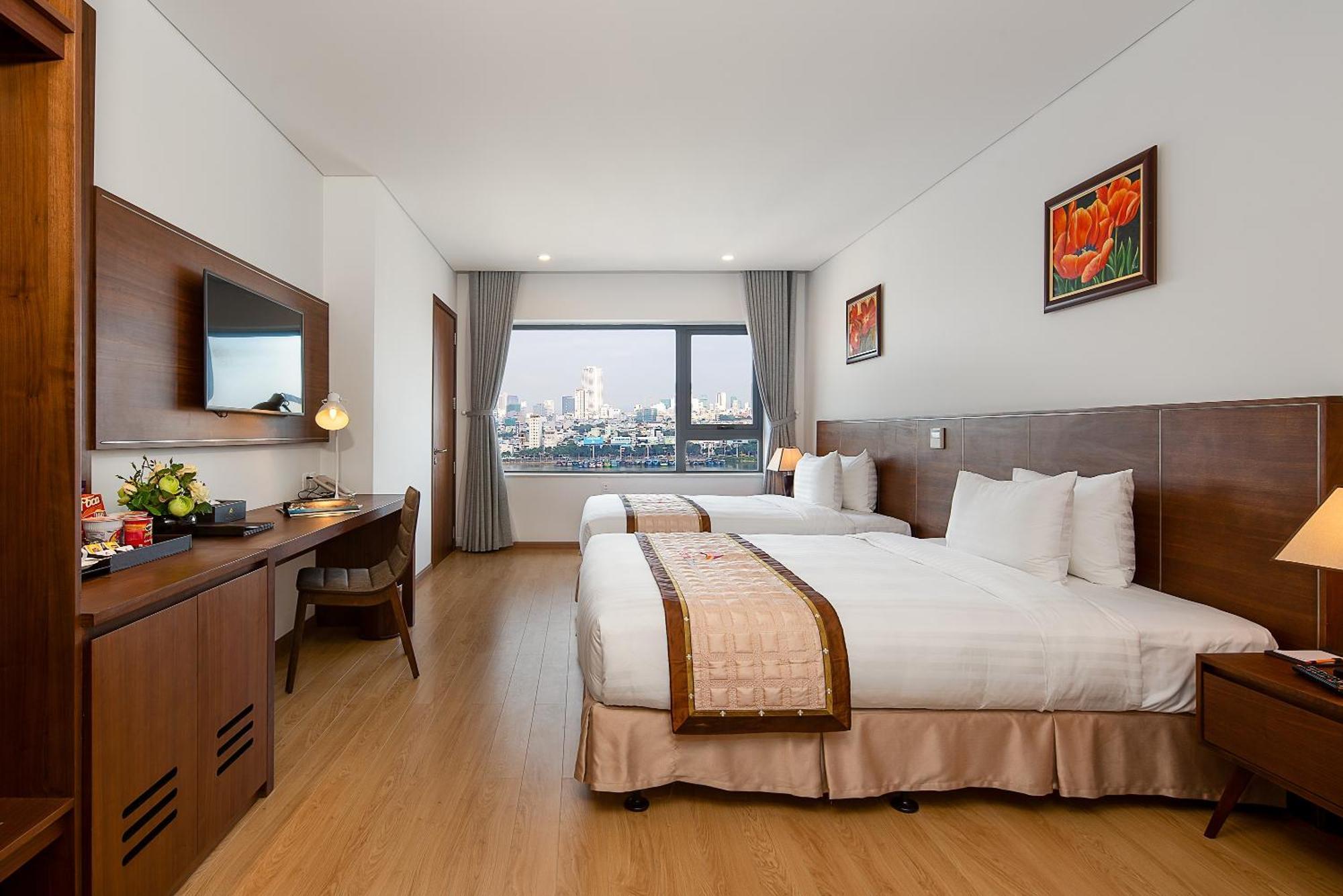 Val Soleil Khách sạn 4*